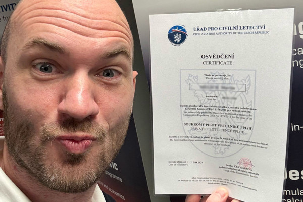 Another 2 pilots with PPL(H) at Lionheli.aero