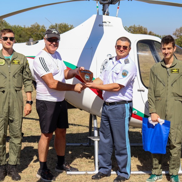 First Bulgarian Air Force Academy Students Complete Training on Guimbal Cabri G2