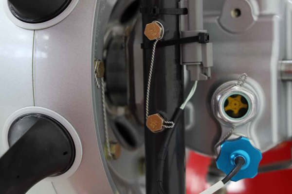 Professional care for your helicopter